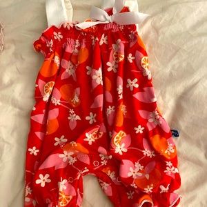 Kickee pants romper- only wore once